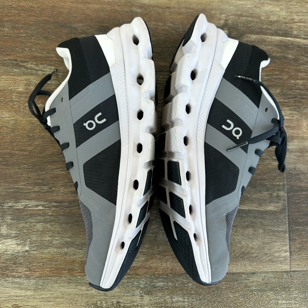 On Cloudrunner Eclipse/ Black Womens Side 10 - image 3